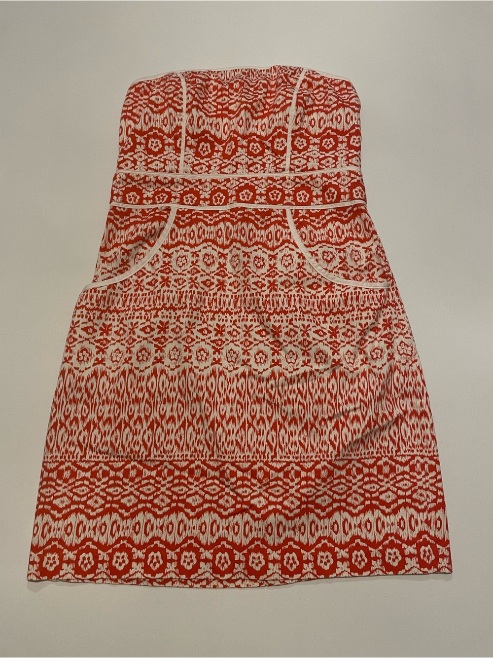 Vintage Y2K Red/White Floral Tribal Hawaiian Strapless Mini Dress B. Smart
